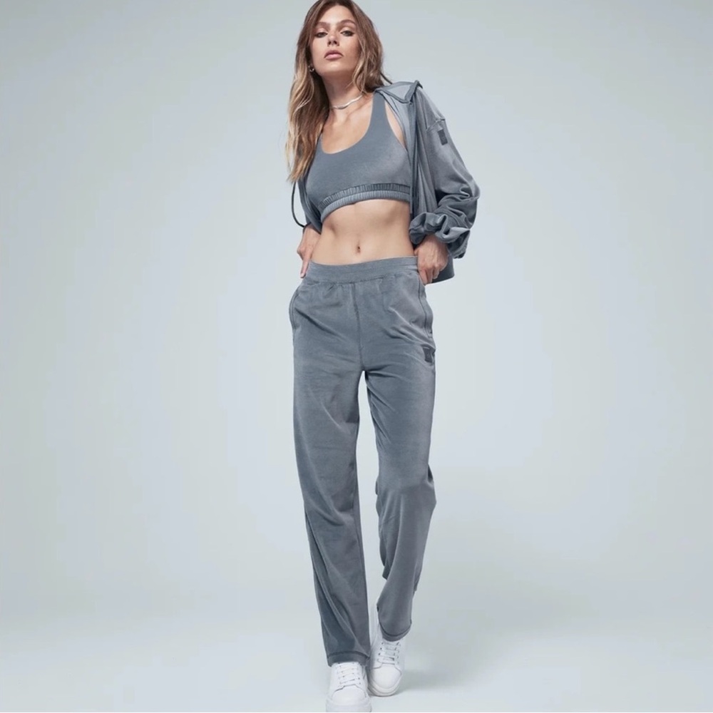 Alo Yoga Set